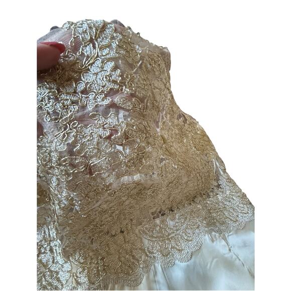 NWT Hello Molly Champagne Satin and Lace Halter Cocktail Dress - Size 12 - Picture 15 of 15